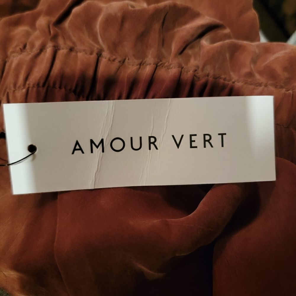 Amour Vert Cupro Summer Shorts NWT - Picture 6 of 7